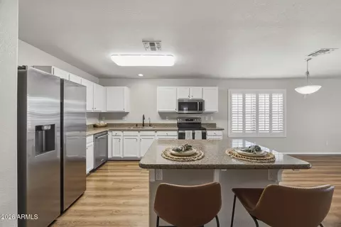 Kitchen - 873 E Saratoga St, Gilbert, AZ 85296 photo 2 of 5