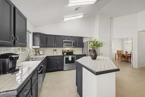 Kitchen - 1238 E Mineral Rd, Gilbert, AZ 85234 photo 5 of 7