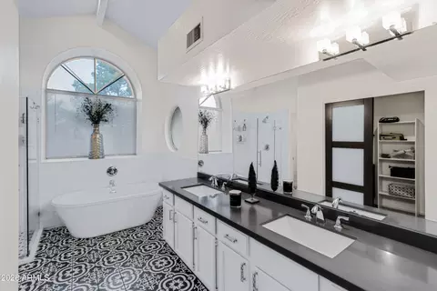 Bath - 6451 E Sugarloaf St, Mesa, AZ 85215 photo 5 of 7