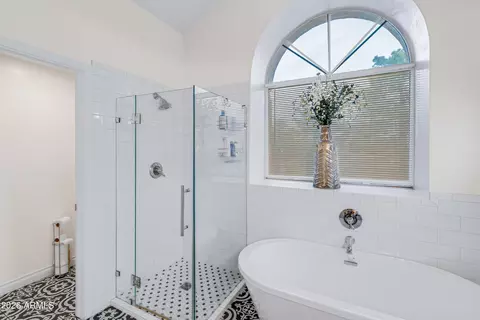 Bath - 6451 E Sugarloaf St, Mesa, AZ 85215 photo 6 of 7