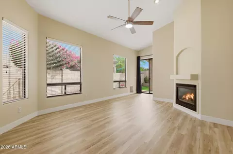 Living - 6535 N 14th Pl, Phoenix, AZ 85014 photo 6 of 7