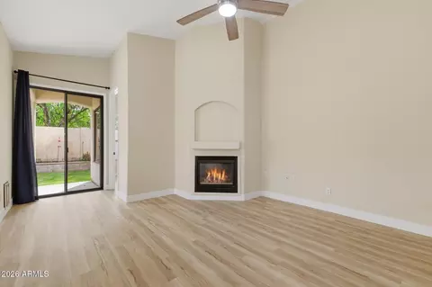 Living - 6535 N 14th Pl, Phoenix, AZ 85014 photo 7 of 7