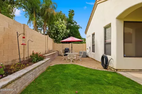 Exterior - 6535 N 14th Pl, Phoenix, AZ 85014 photo 4 of 4