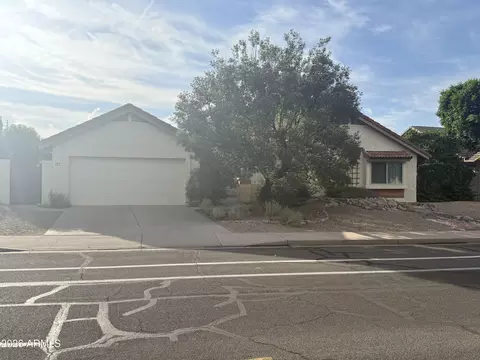 141 S Lakeview Blvd, Chandler, AZ 85225