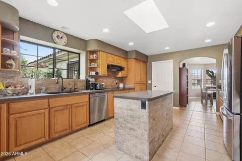 Kitchen - 332 E Harrison St, Gilbert, AZ 85295 photo 3 of 10