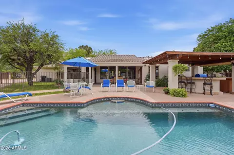 Exterior - 332 E Harrison St, Gilbert, AZ 85295 photo 3 of 21