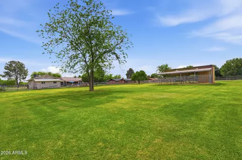 Exterior - 332 E Harrison St, Gilbert, AZ 85295 photo 18 of 21