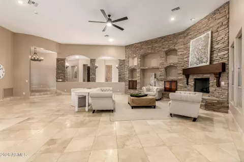 Living - 9515 E Julep Cir, Mesa, AZ 85207 photo 3 of 4