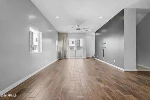 Living - 325 E Coronado Rd #20, Phoenix, AZ 85004 photo 5 of 6