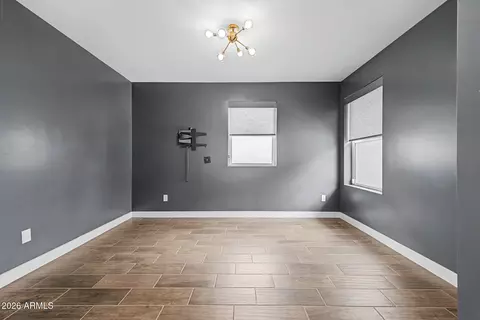 Living - 325 E Coronado Rd #20, Phoenix, AZ 85004 photo 6 of 6