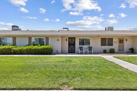 13682 N Garden Court Dr, Sun City, AZ 85351