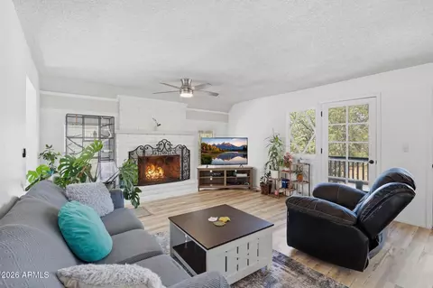 Living - 903 N Easy St, Payson, AZ 85541 photo 5 of 5