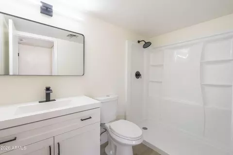 Bath - 830 E Garnet Ave, Mesa, AZ 85204 photo 1 of 2