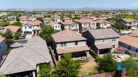 View/Area - 735 E Gary Ln, Phoenix, AZ 85042 photo 3 of 3