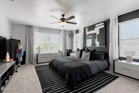 Bedroom - 735 E Gary Ln, Phoenix, AZ 85042 photo 1 of 4