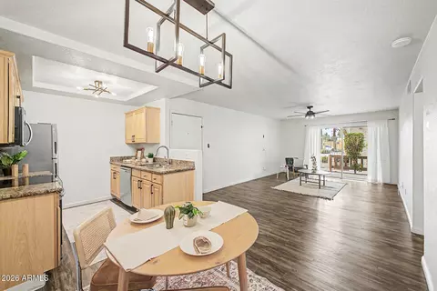 2121 W Royal Palm Rd #1097, Phoenix, AZ 85021