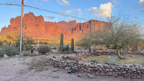 3640 N Prospectors Rd, Apache Junction, AZ 85119