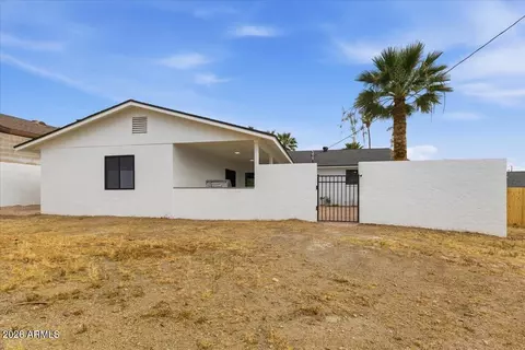 Exterior - 1024 E Butler Dr, Phoenix, AZ 85020 photo 5 of 8