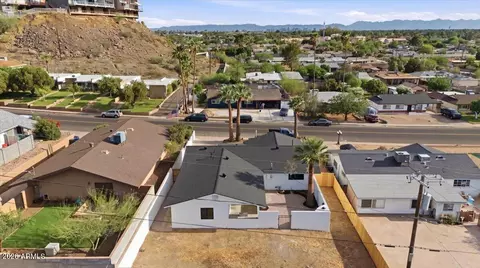 View/Area - 1024 E Butler Dr, Phoenix, AZ 85020 photo 6 of 8