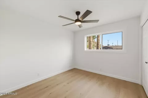 Bedroom - 1024 E Butler Dr, Phoenix, AZ 85020 photo 2 of 8
