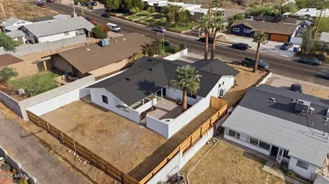 View/Area - 1024 E Butler Dr, Phoenix, AZ 85020 photo 5 of 8