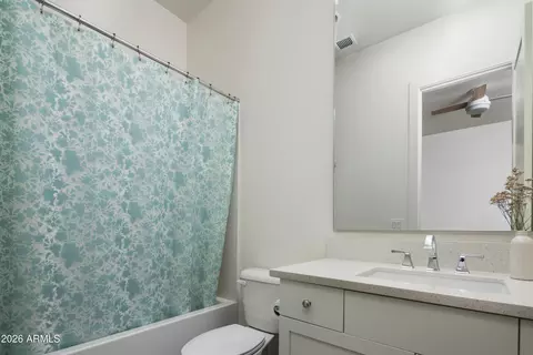 Bath - 3548 E Bloomfield Pkwy, Gilbert, AZ 85296 photo 7 of 7