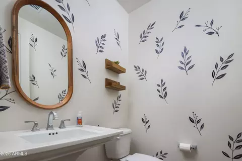 Bath - 3548 E Bloomfield Pkwy, Gilbert, AZ 85296 photo 6 of 7