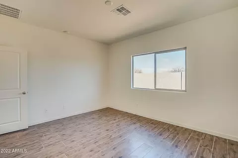 Bedroom - 15 Reflection Canyon Dr, Page, AZ 86040 photo 1 of 2