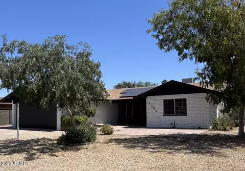 1357 S Hall St, Mesa, AZ 85204