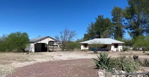 1428 N Cemetery Rd, Benson, AZ 85602