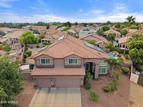 9922 N 57th Ln, Glendale, AZ 85302