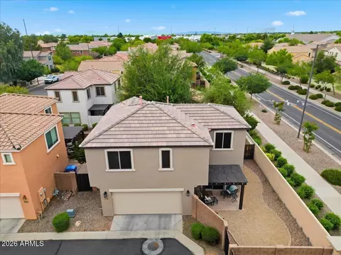 View/Area - 3342 E Milky Way, Gilbert, AZ 85295 photo 1 of 5
