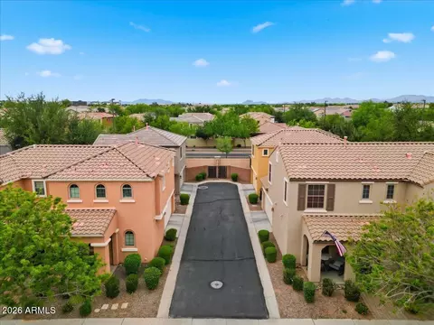 View/Area - 3342 E Milky Way, Gilbert, AZ 85295 photo 2 of 5