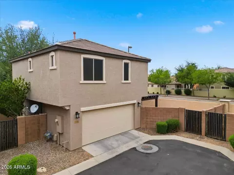 Exterior - 3342 E Milky Way, Gilbert, AZ 85295 photo 6 of 7