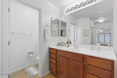 Bath - 3342 E Milky Way, Gilbert, AZ 85295 photo 4 of 5