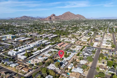 View/Area - 3517 E Montecito Ave, Phoenix, AZ 85018 photo 1 of 8