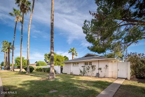 Exterior - 3517 E Montecito Ave, Phoenix, AZ 85018 photo 4 of 10