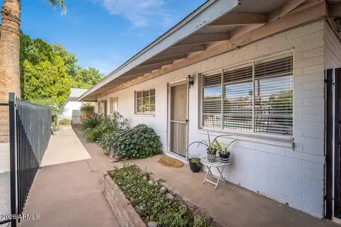 Exterior - 3517 E Montecito Ave, Phoenix, AZ 85018 photo 6 of 10