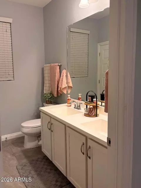 Bath - 7562 E Portobello Ave, Mesa, AZ 85212 photo 3 of 4
