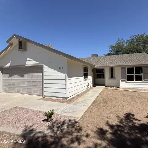 938 N Evergreen Ct, Gilbert, AZ 85233