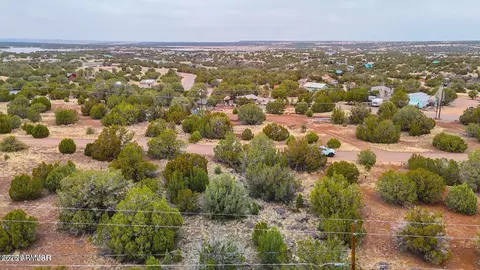 8423 Apache Dr #-, Show Low, AZ 85901 photo 5