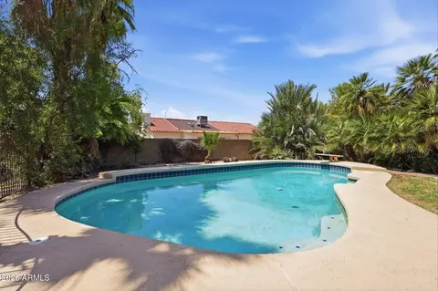 Exterior - 319 E Hackamore St, Mesa, AZ 85201 photo 4 of 6