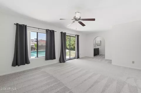 Living - 319 E Hackamore St, Mesa, AZ 85201 photo 7 of 7