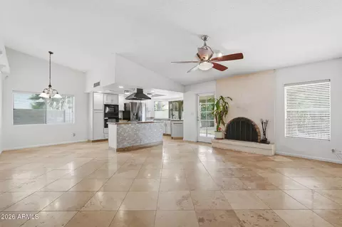 Living - 319 E Hackamore St, Mesa, AZ 85201 photo 3 of 5