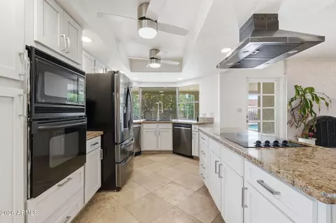 Kitchen - 319 E Hackamore St, Mesa, AZ 85201 photo 3 of 6