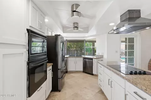 Kitchen - 319 E Hackamore St, Mesa, AZ 85201 photo 5 of 5
