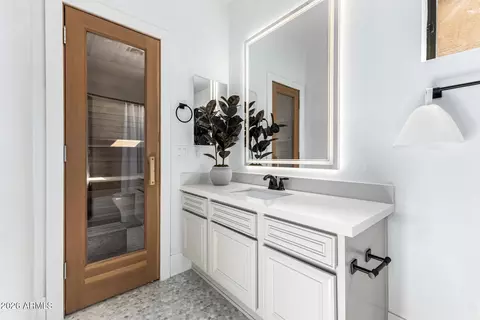 Bath - 8207 E Jasmine Cir, Mesa, AZ 85207 photo 2 of 6