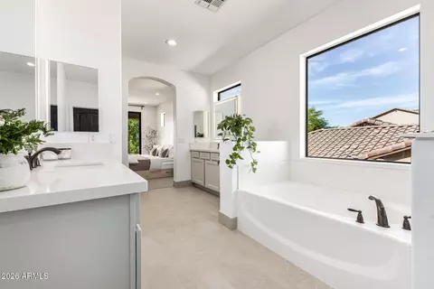 Bath - 8207 E Jasmine Cir, Mesa, AZ 85207 photo 5 of 6