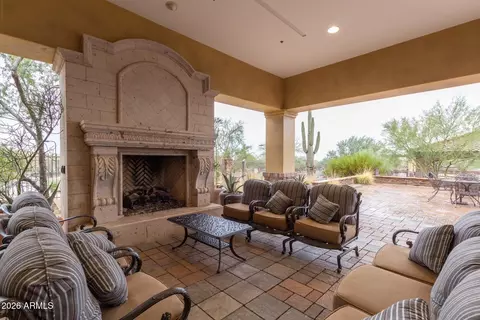 View/Area - 8207 E Jasmine Cir, Mesa, AZ 85207 photo 2 of 2