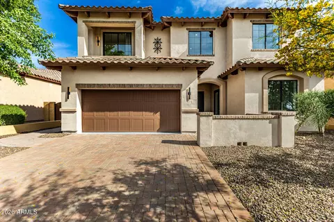 8207 E Jasmine Cir, Mesa, AZ 85207
